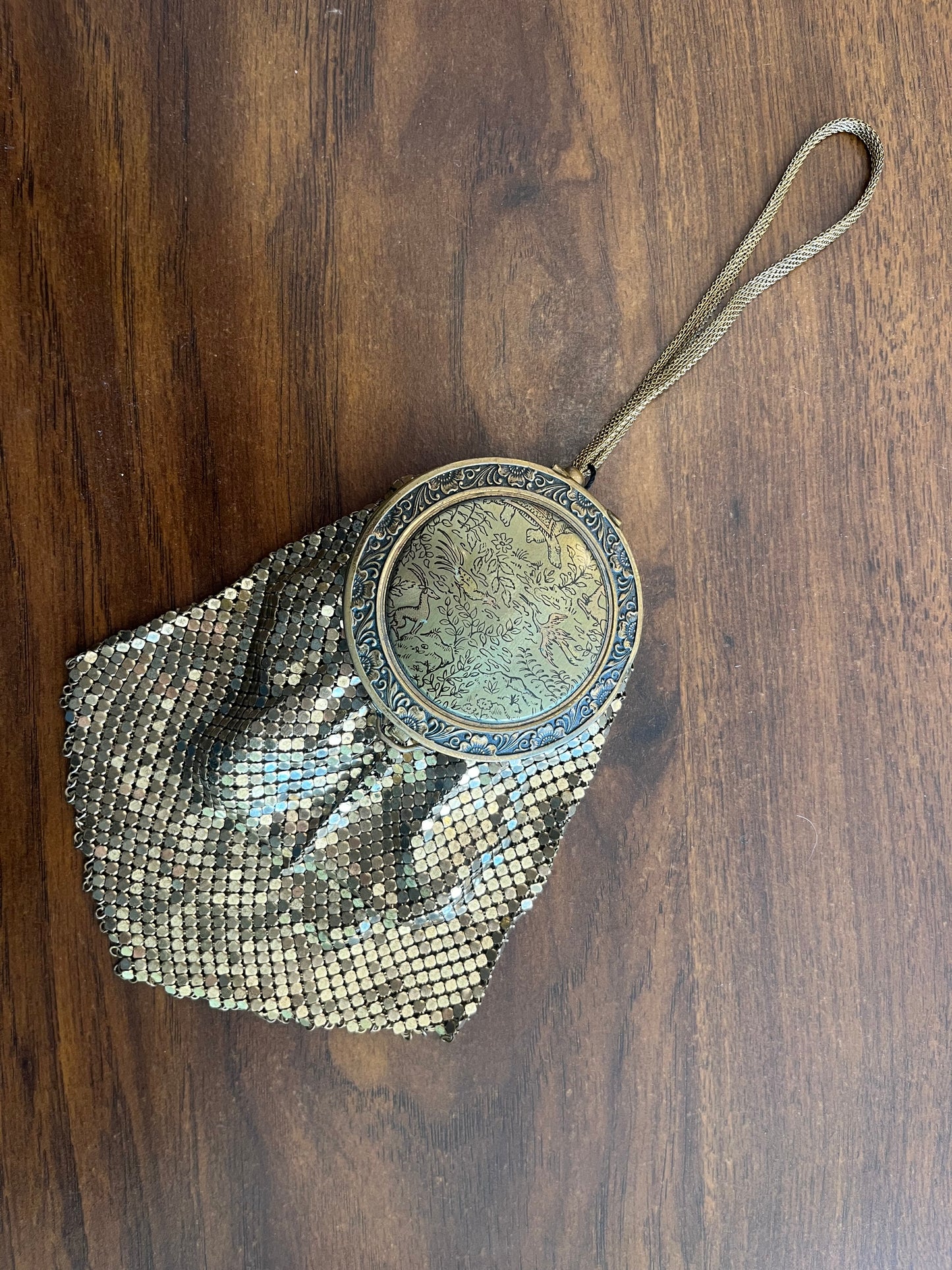Vintage 1920’s compact purse