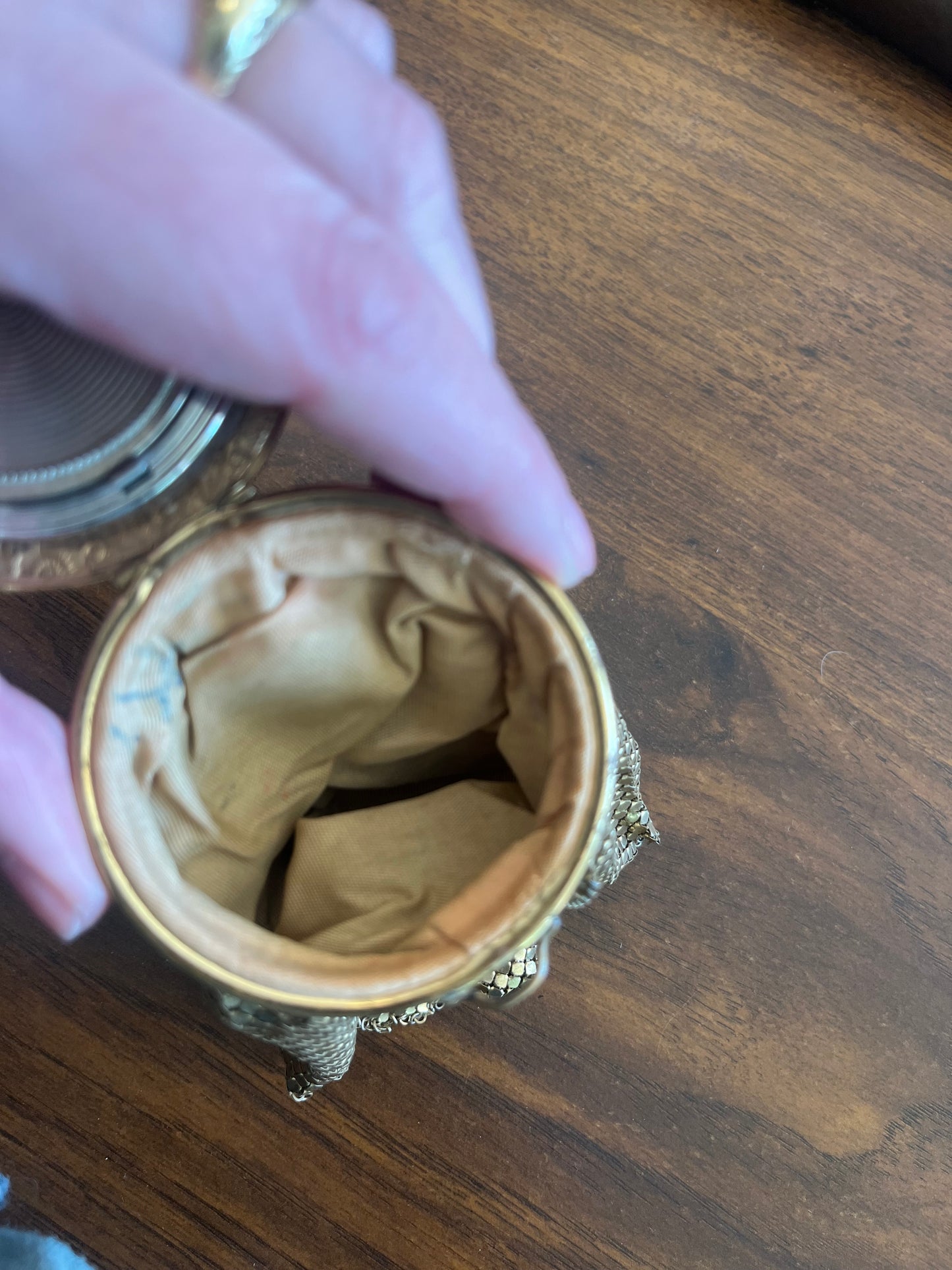 Vintage 1920’s compact purse