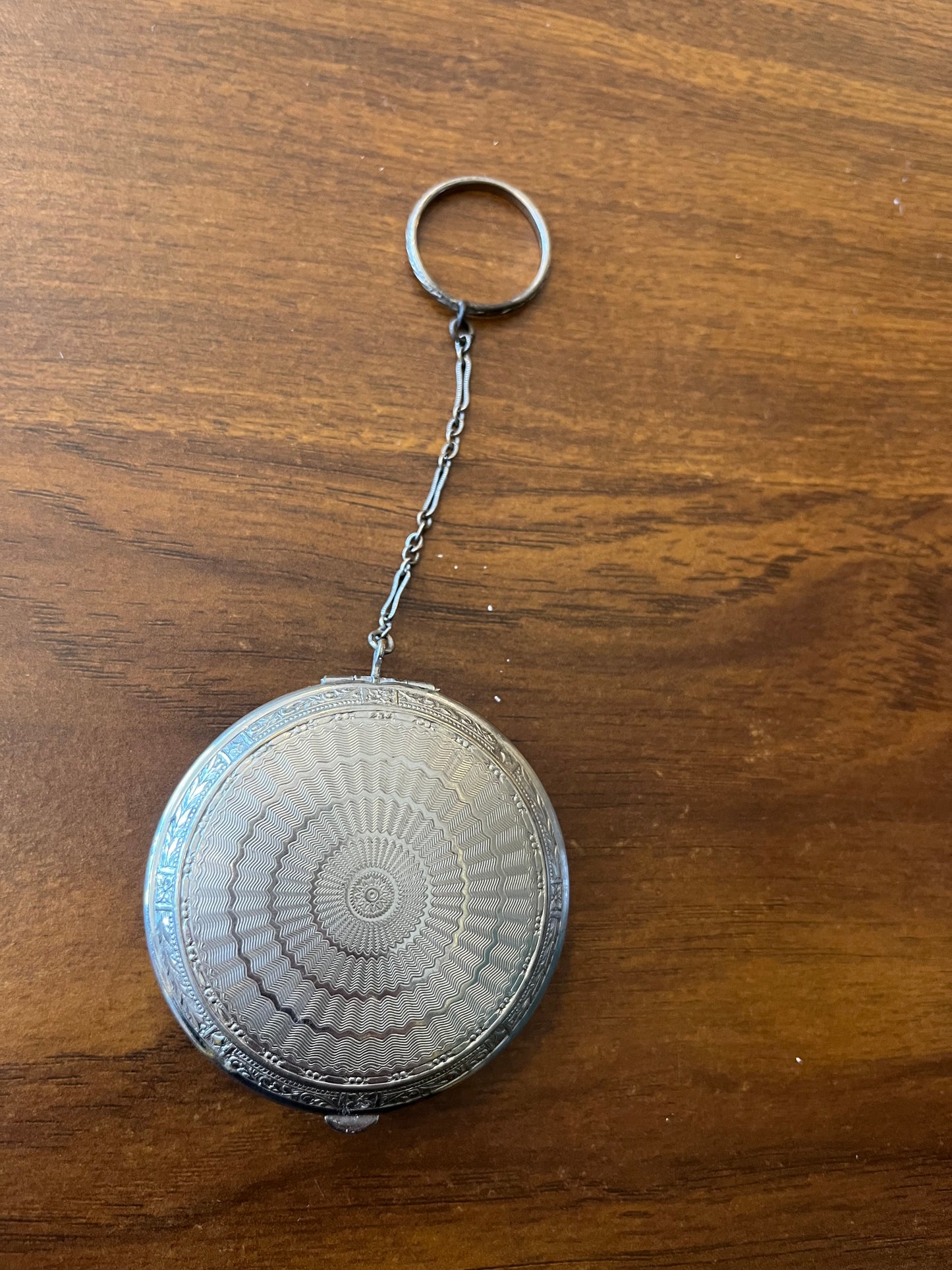 Vintage 1920’s Compact
