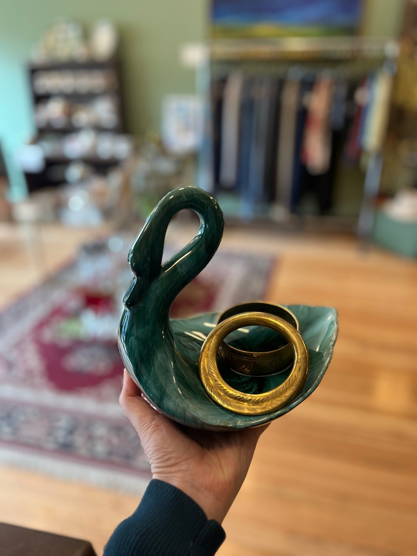 Blue mountain pottery swan dish