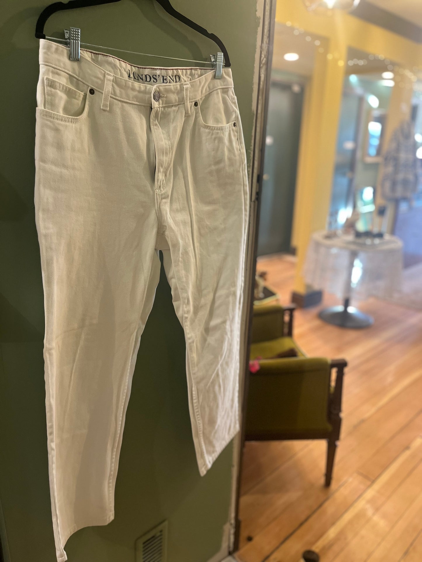 White Land’s End Jeans, 34/large