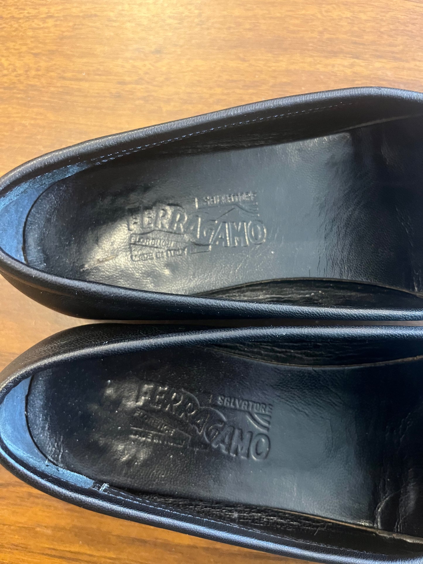 Black Leather Salvatore Ferragamo Loafers, 8B