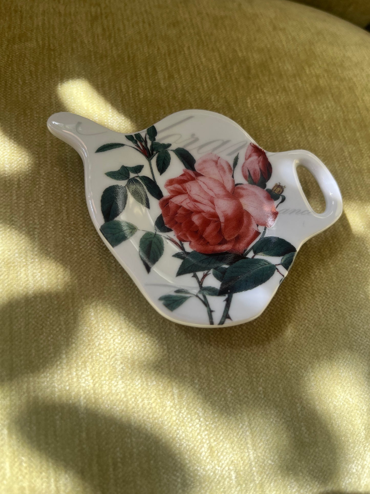 Porcelain Roses Tea Tidy