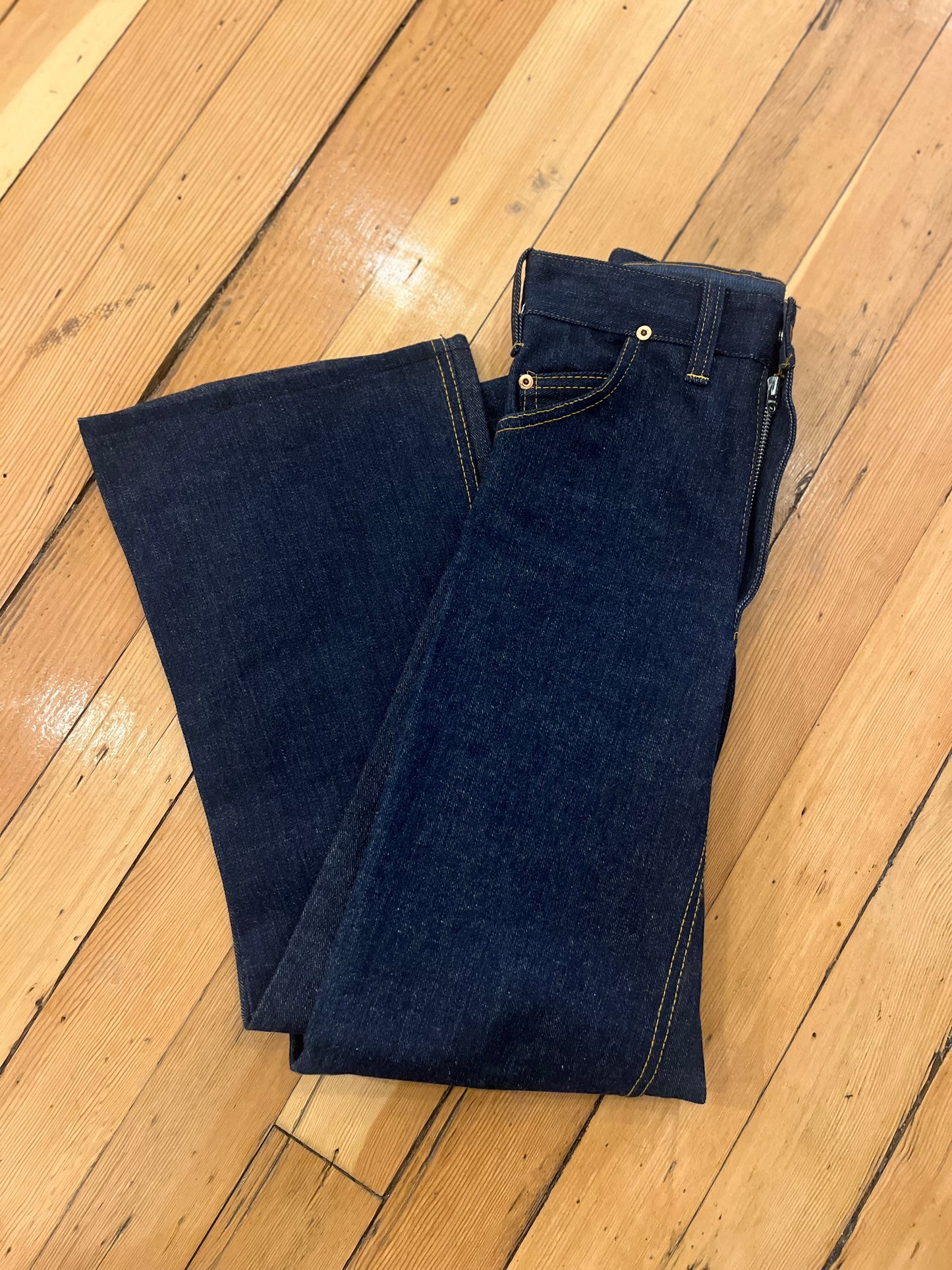 Vintage Pitch Riders dark denim wide leg jeans, xs/26