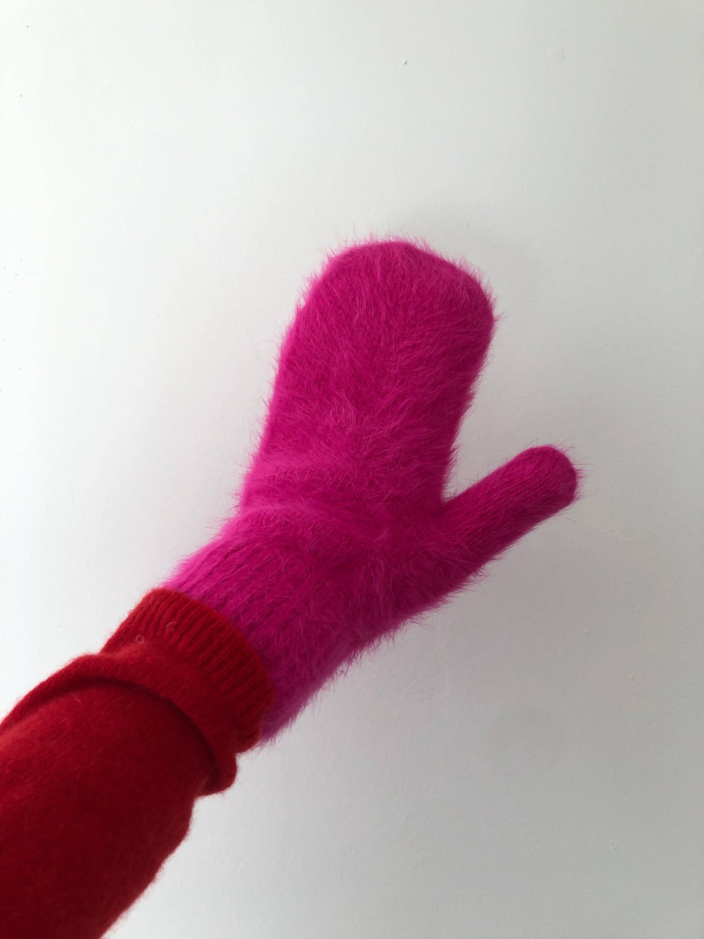 Sale! FLUFFY ANGORA MITTENS - crystal brights