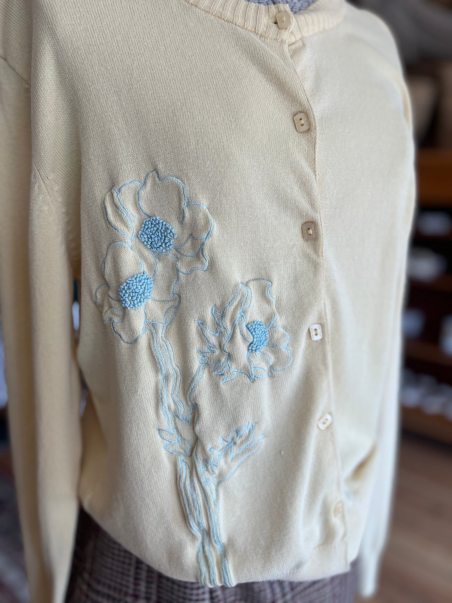 Yellow silk Mac & jac cardi, med