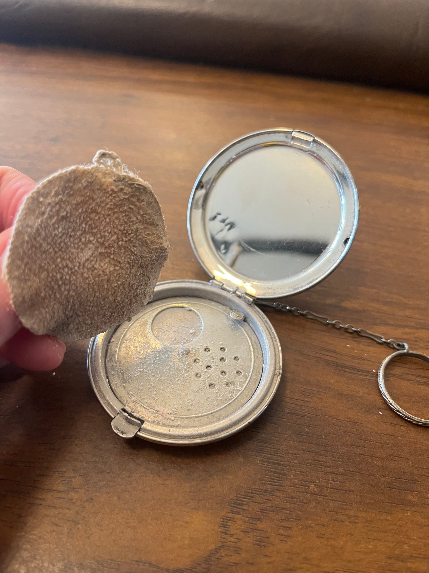 Vintage 1920’s Compact