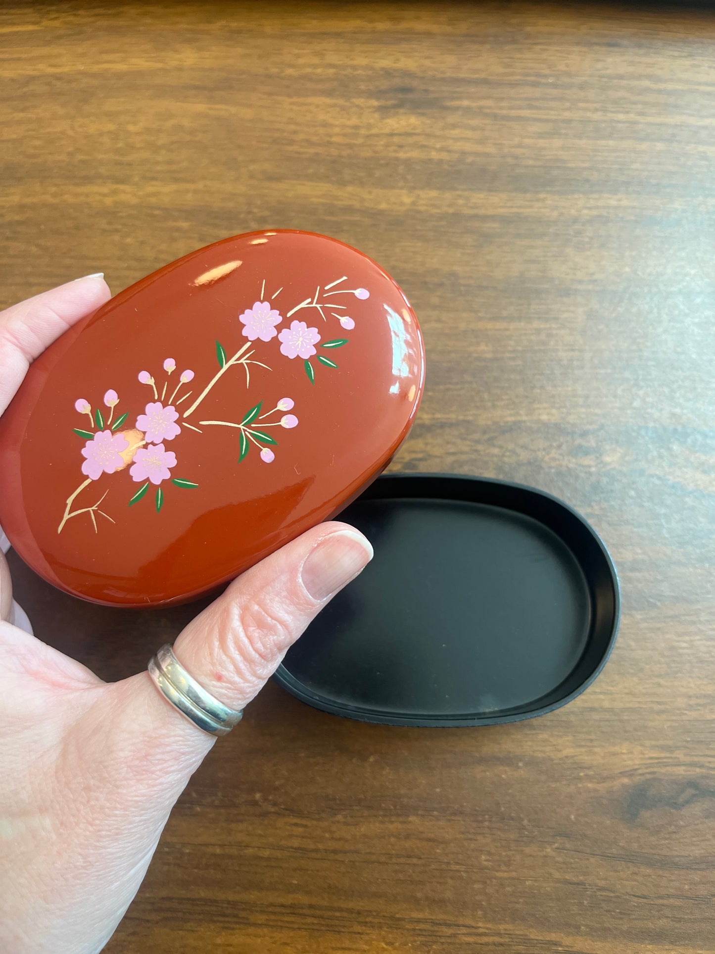 Lacquerware Container - Flowers - Made in Japan