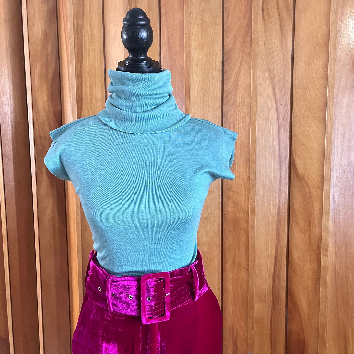 Vintage 1970’s Teal Short Sleeve Turtle Neck Top, Extra Small