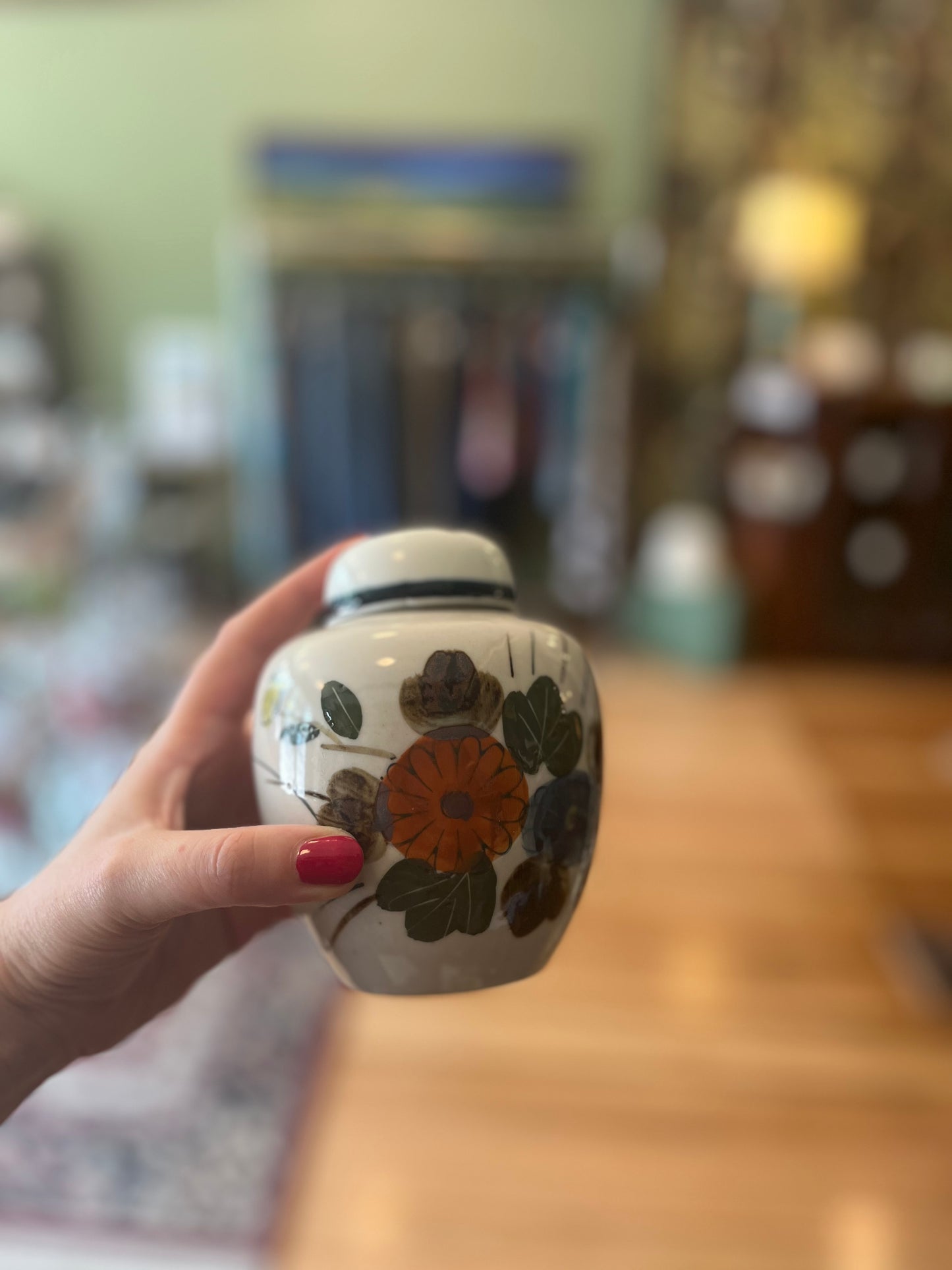 Vintage ceramic ginger jar. Made in Japan.