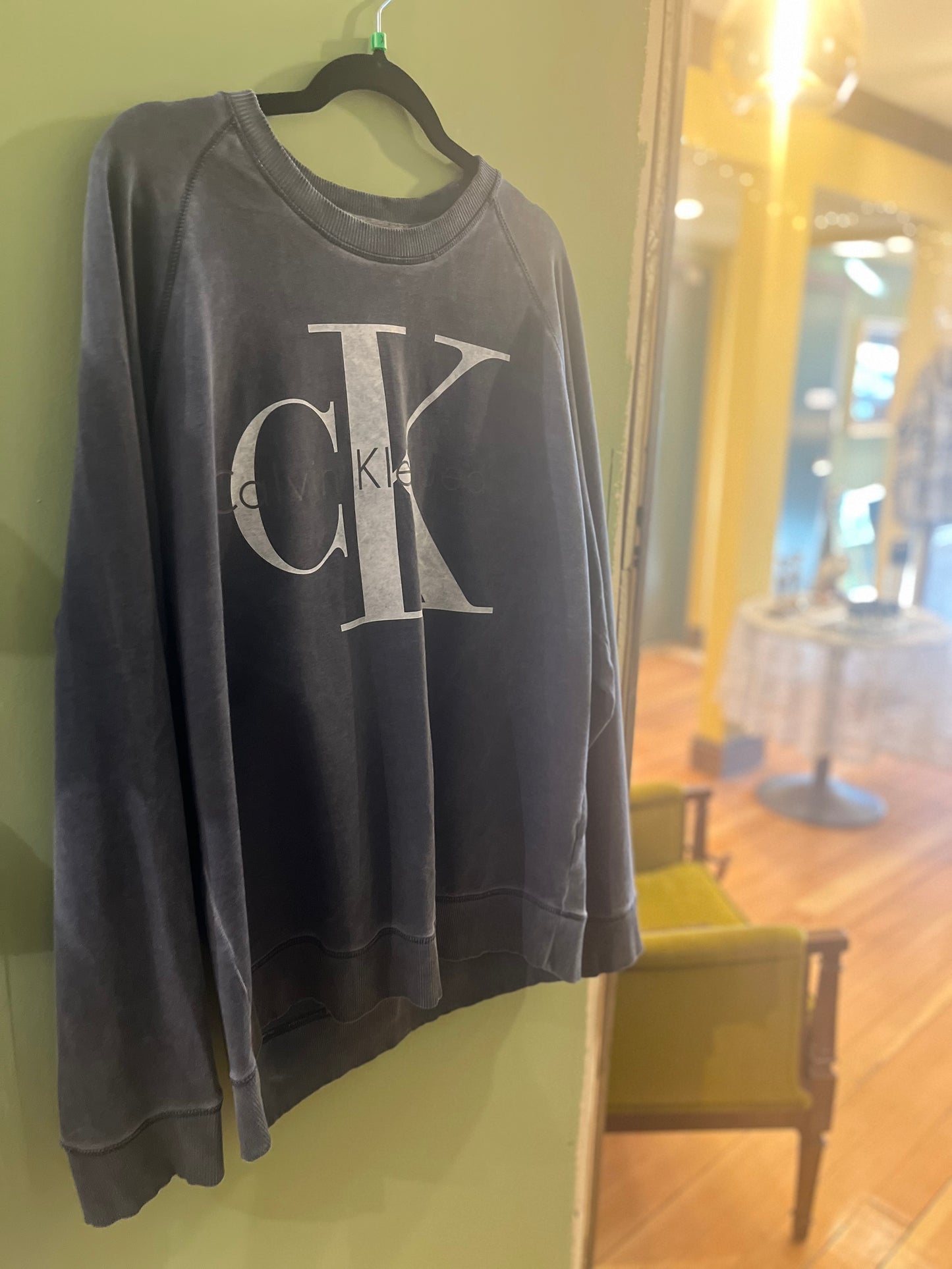 Grey/black Calvin Klein sweatshirt xl