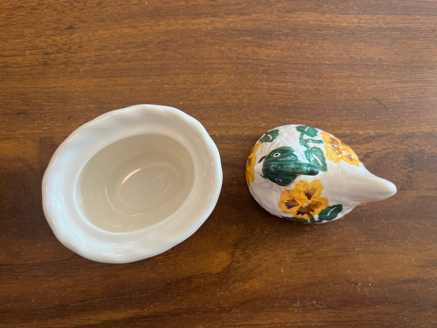 Emma Bridgewater Hen on a Nest, small