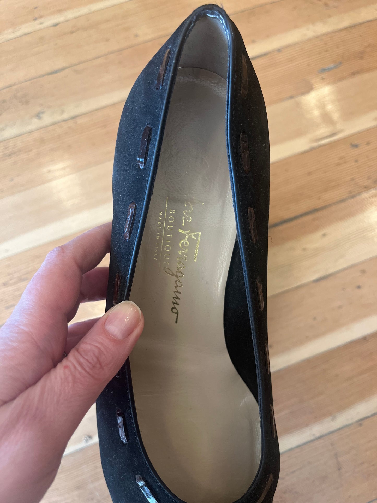 Salvatore Ferragamo Pumps, 9