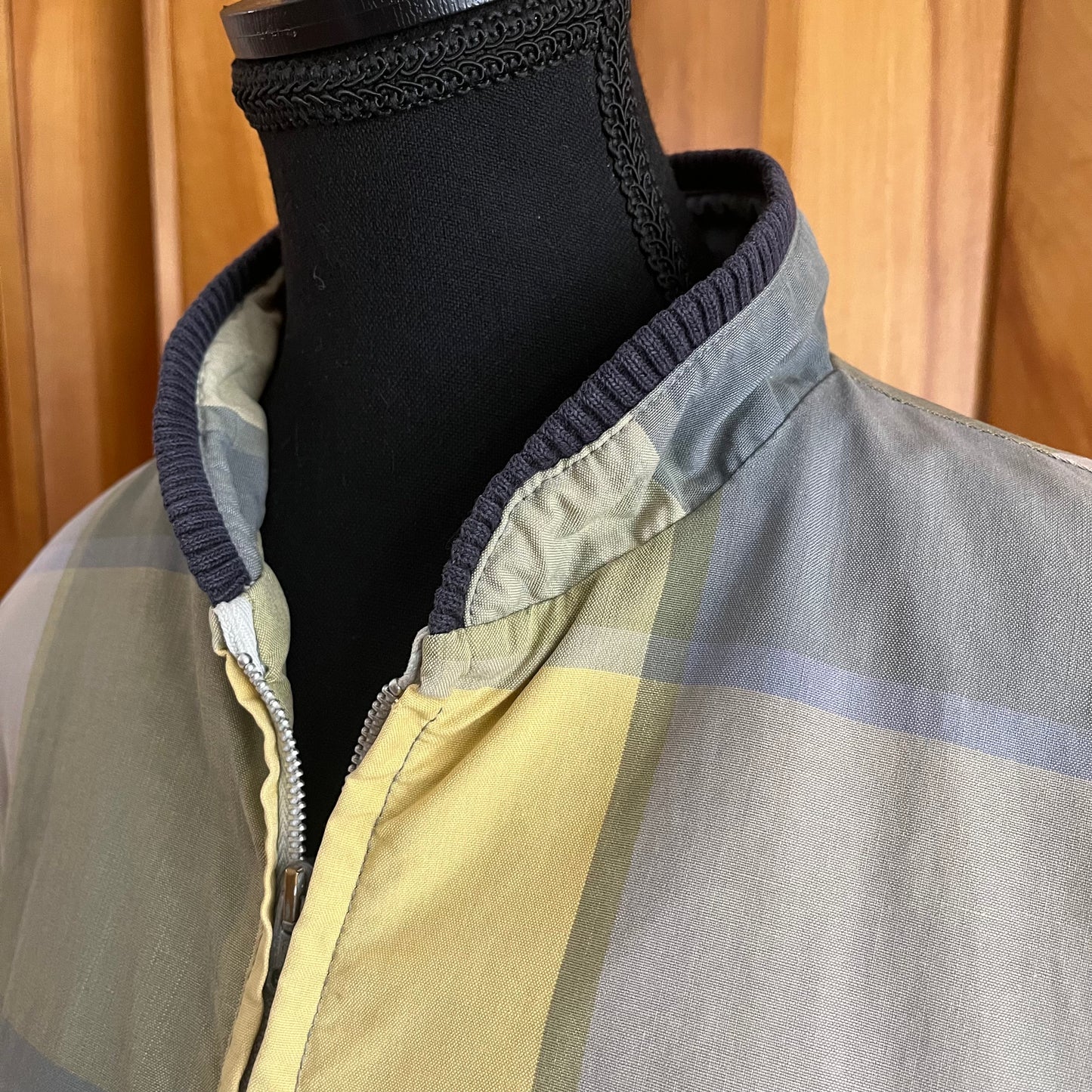 Sale! Vintage 1940/50/60’s Plaid Zip-up Jacket, Medium