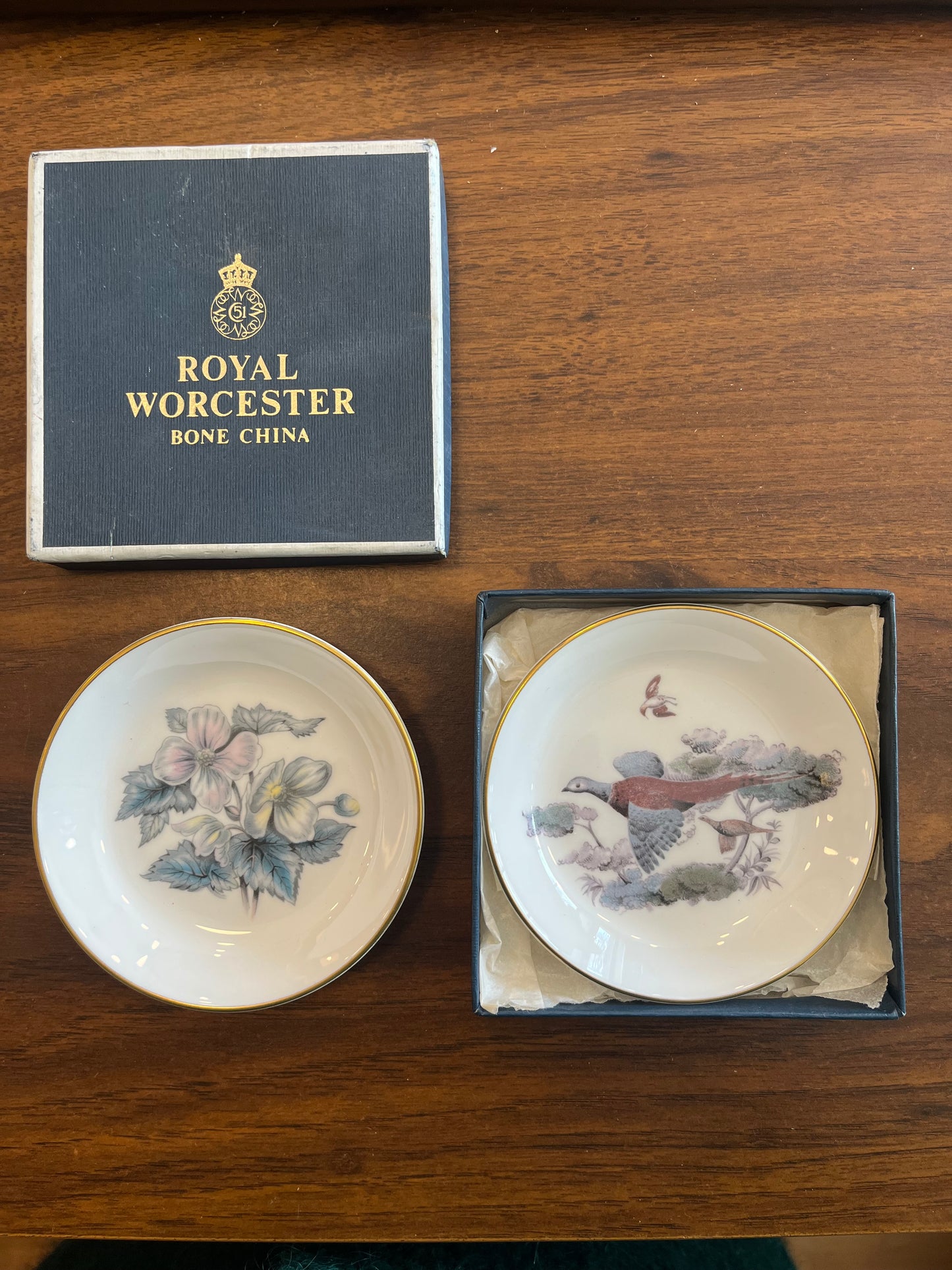 Royal Worcester China Plates, Set of Two