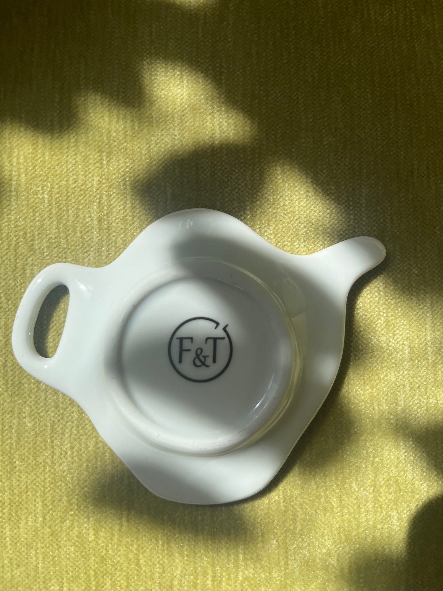 Porcelain Roses Tea Tidy