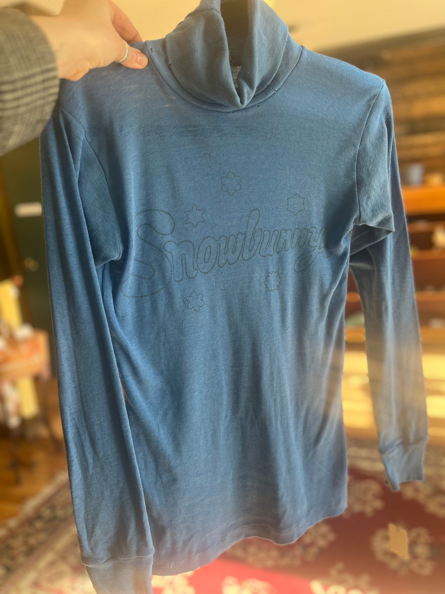 Vintage 60’s/70’s ‘Snowbunny’ Turtleneck, xs/s