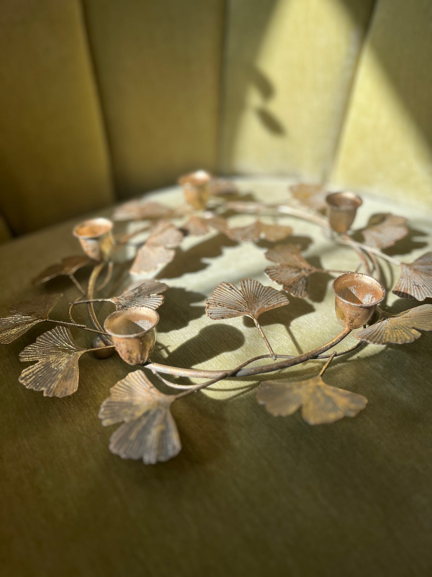 Metal Wreath Candle Holder