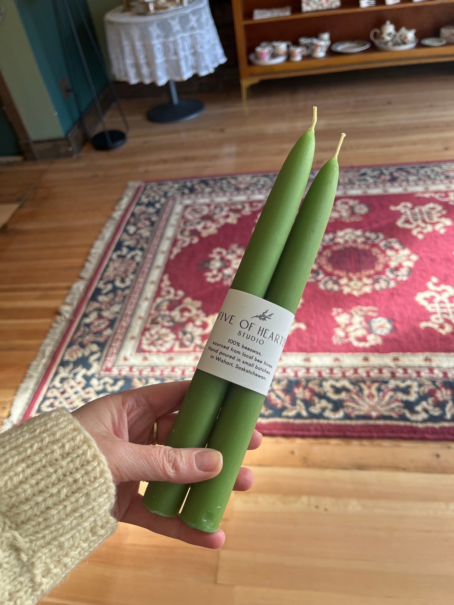 Five of Hearts Beeswax Taper Pair, Tomato Leaf Green