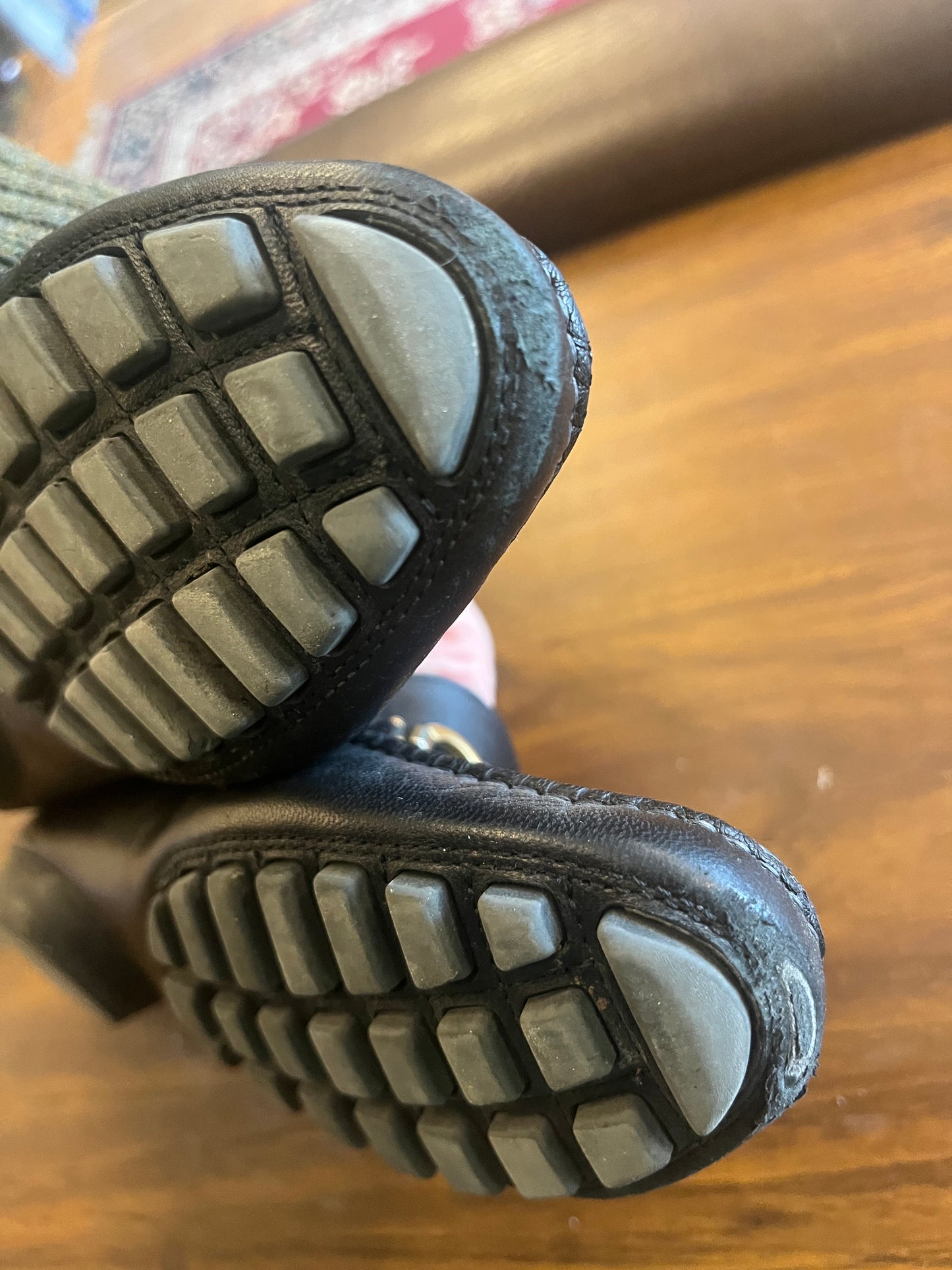 Black Leather Salvatore Ferragamo Loafers, 8B