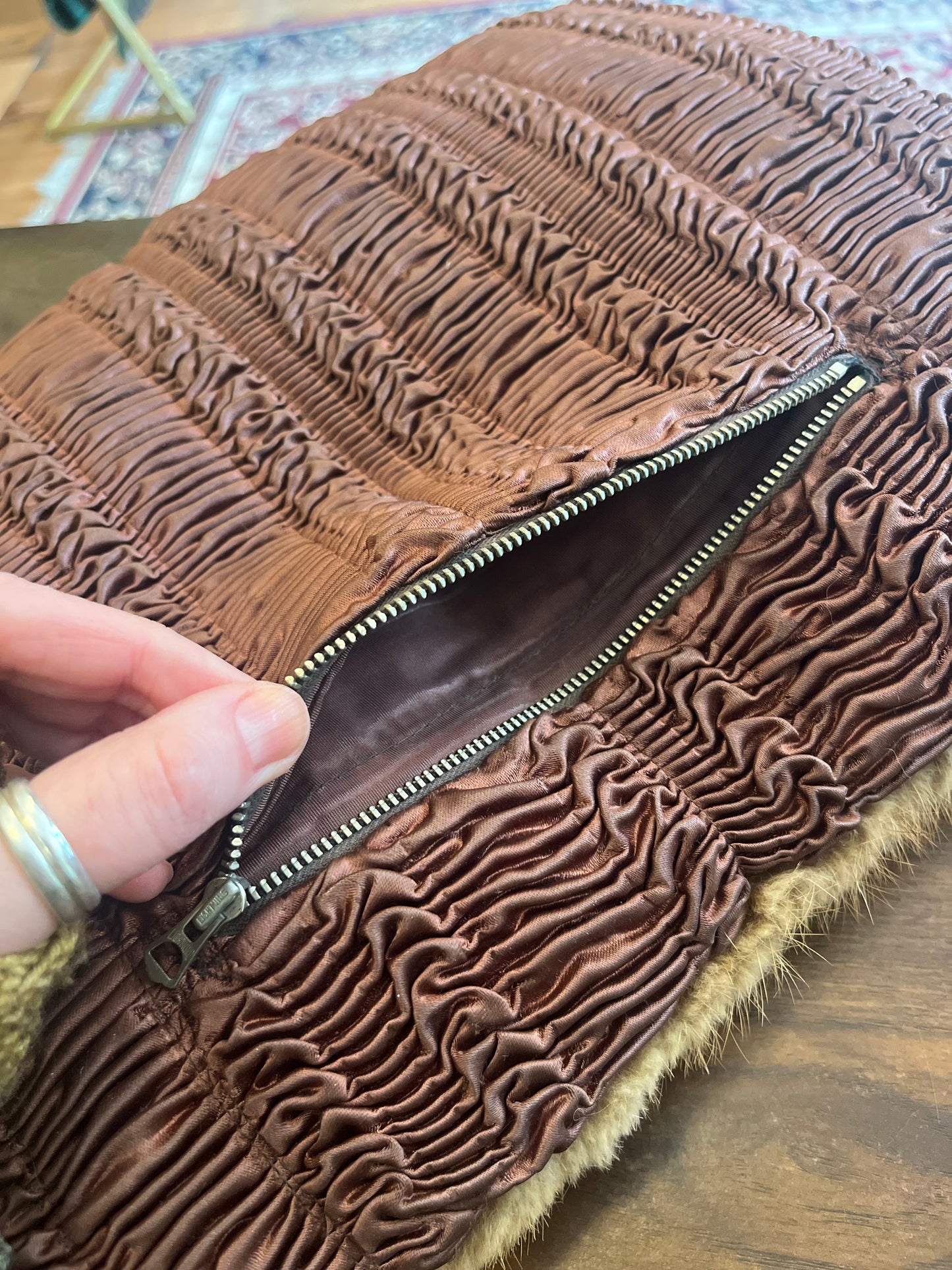 Sale! Vintage Fur Muff Hand Warmer, med brown