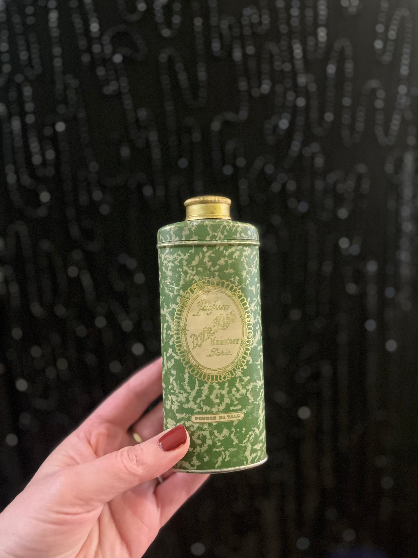 Vintage face powder tin