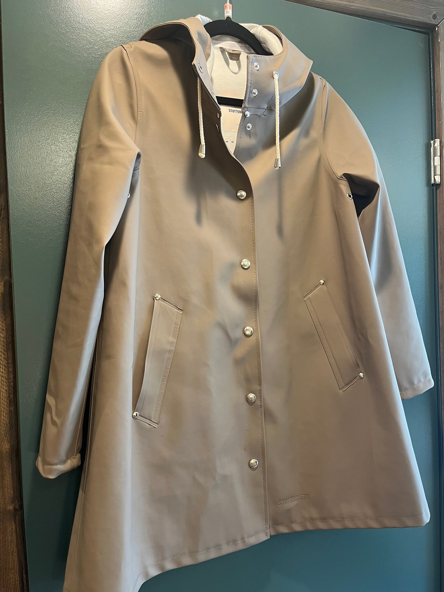 Non vintage Stutterheim beige rain jacket, xs