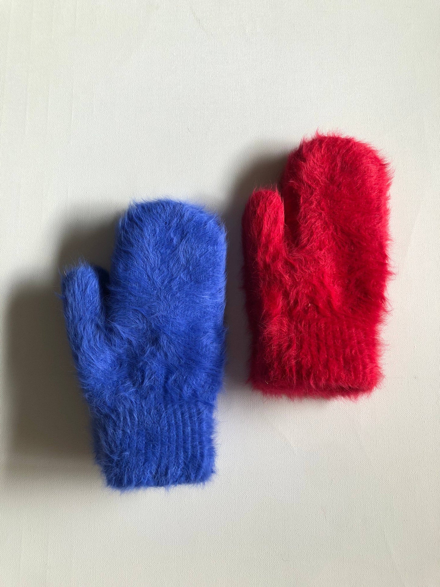 Sale! FLUFFY ANGORA MITTENS - crystal brights
