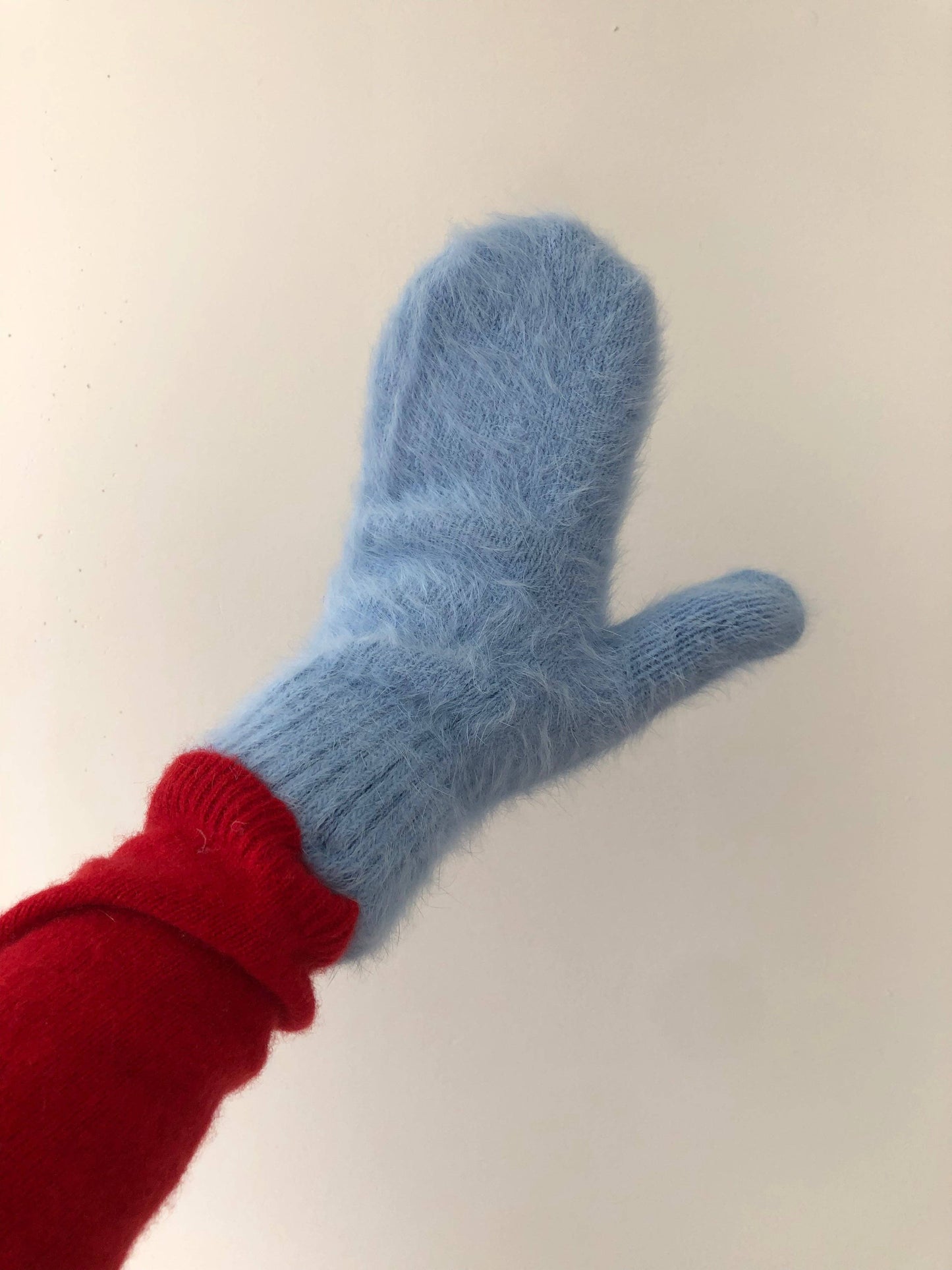 Sale! FLUFFY ANGORA MITTENS - crystal brights