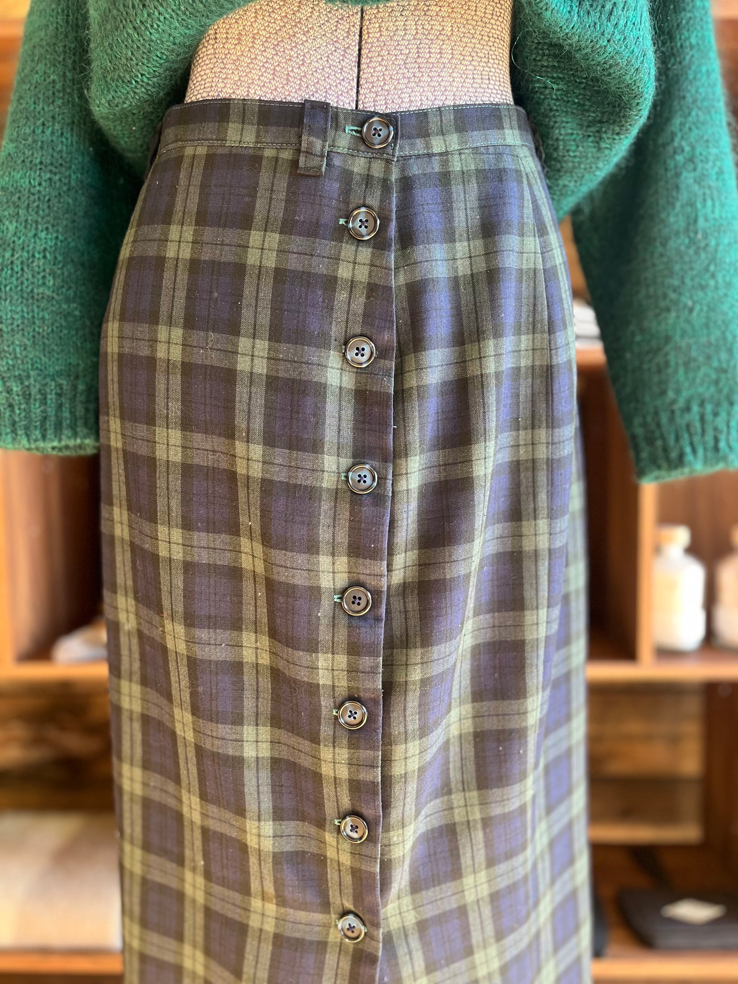 Vintage long button front plaid skirt, S/m 29”