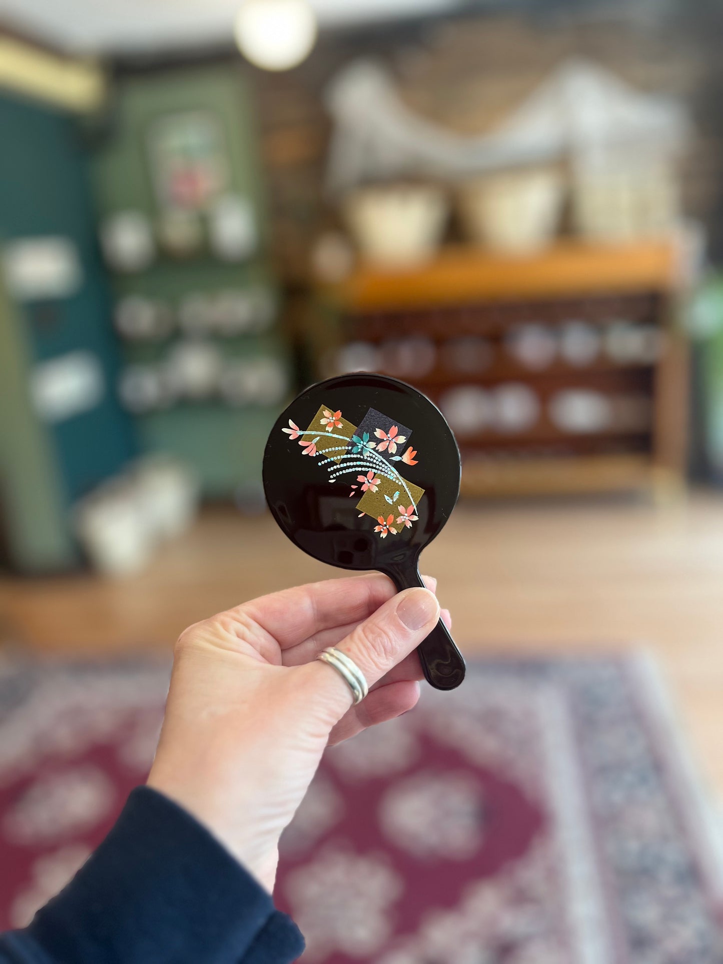 Small Lacquerware Hand Mirror - Flowers - Made in Japan
