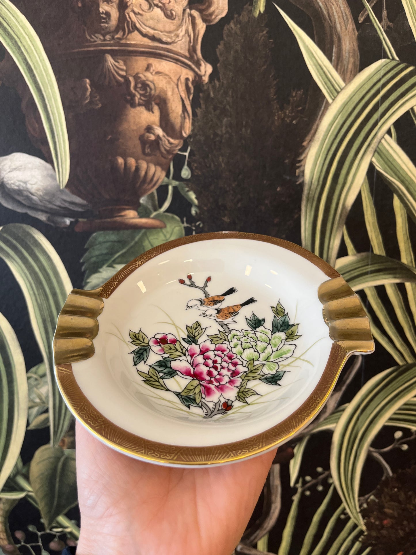 Vintage Kutani ashtray