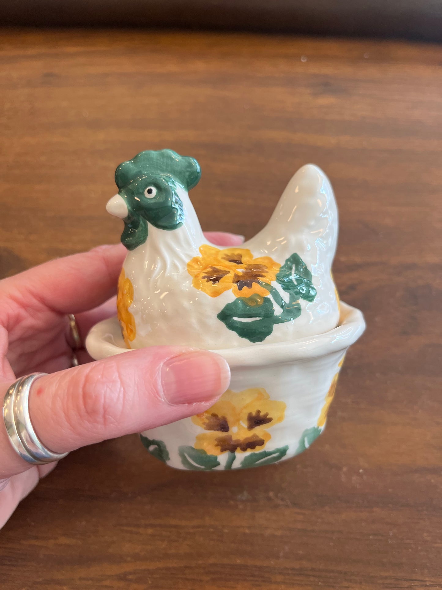 Emma Bridgewater Hen on a Nest, small