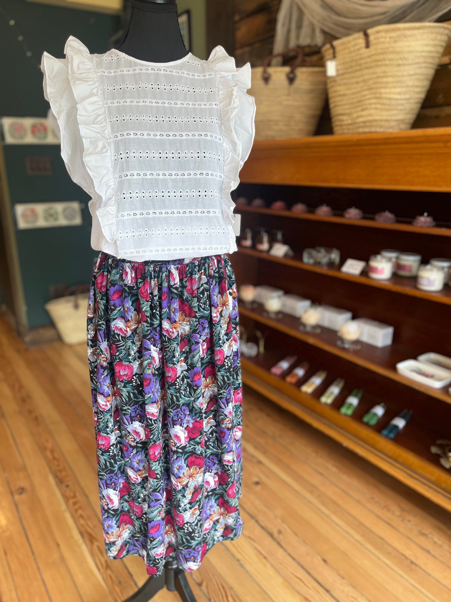 Vintage 90’s Savannah Floral Skirt, S/M
