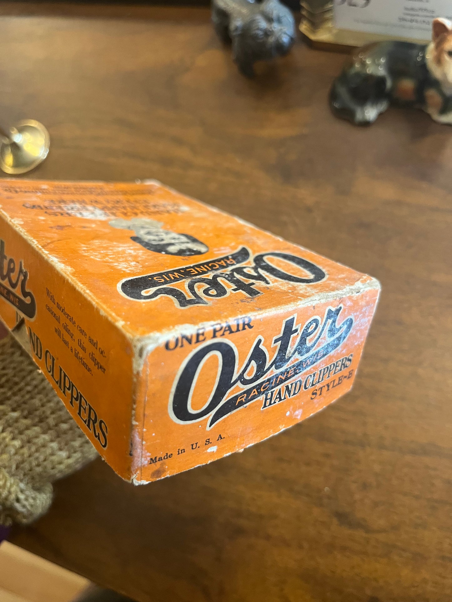 Vintage Oster Hand Clippers in original box