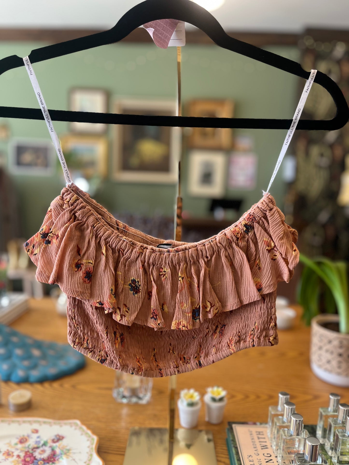 Non vintage faithfull the brand pink ruffle tube top, small