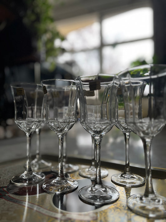 Vintage Luminarc Wine Glasses, Set of Eight