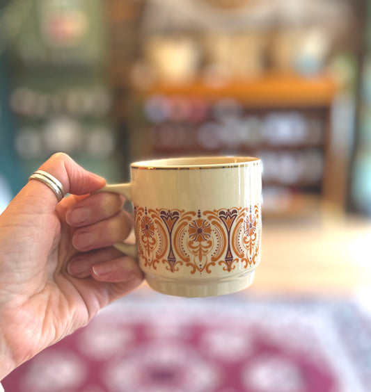 Vintage Kun-Lun coffee cups