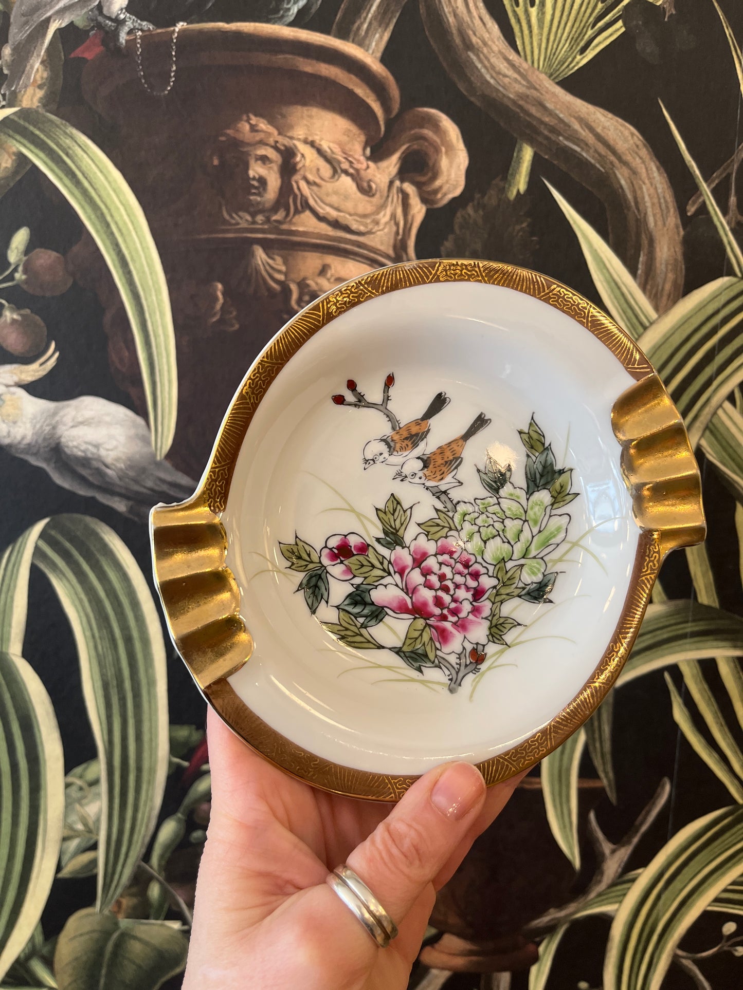 Vintage Kutani ashtray